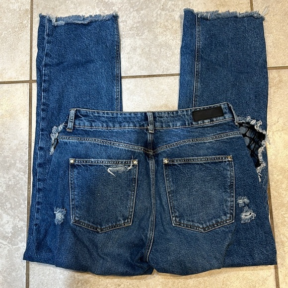 Zara Straight Crop Destroyed Fishnet Jeans 8 - Picture 6 of 7